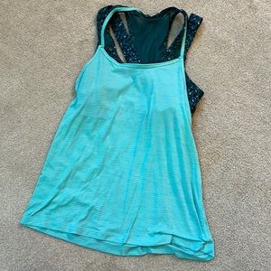 Lululemon mint tank top, built in bra, size 4, great condition